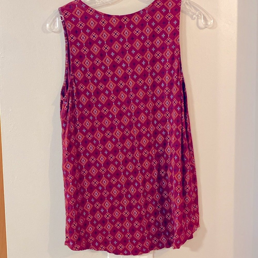 Women's Eddie Bauer Departure V-Neck Tank Top Size S
